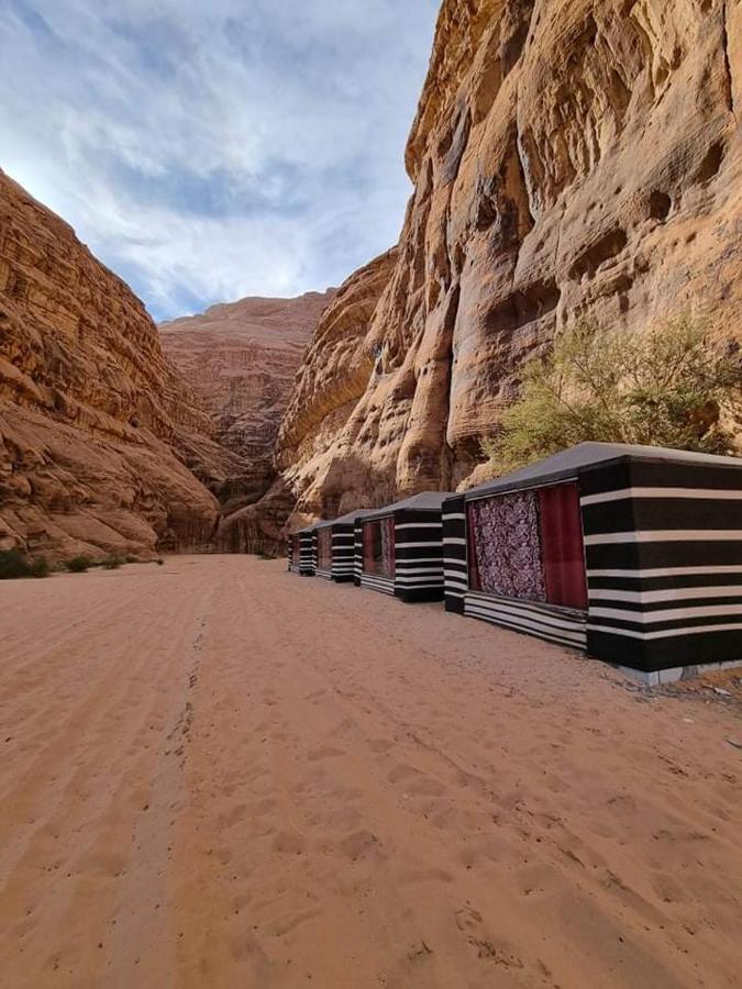 Shahrazad Desert, Вади Рум Екстериор снимка